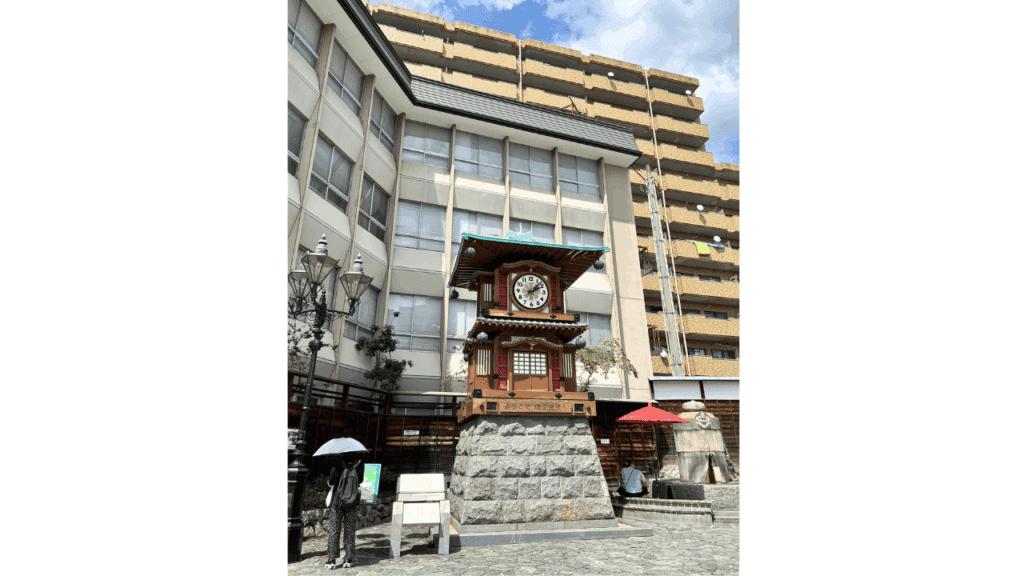 坊っちゃんカラクリ時計