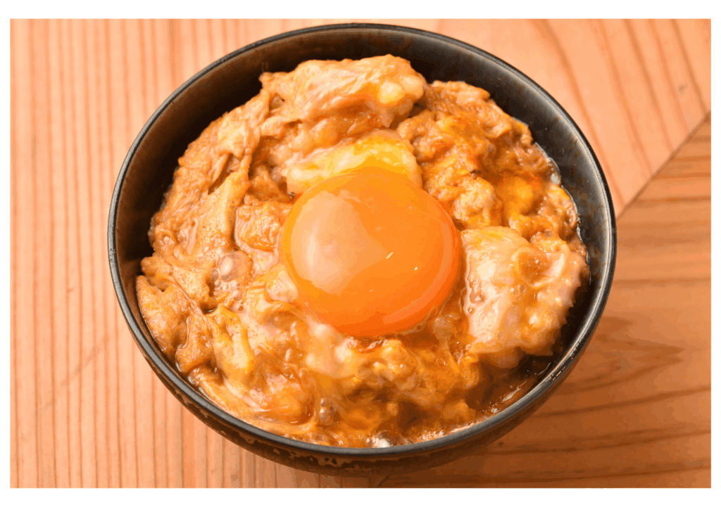 和食チェーンの月見丼・月見うどん|旅先で味わう日本らしい月見グルメ